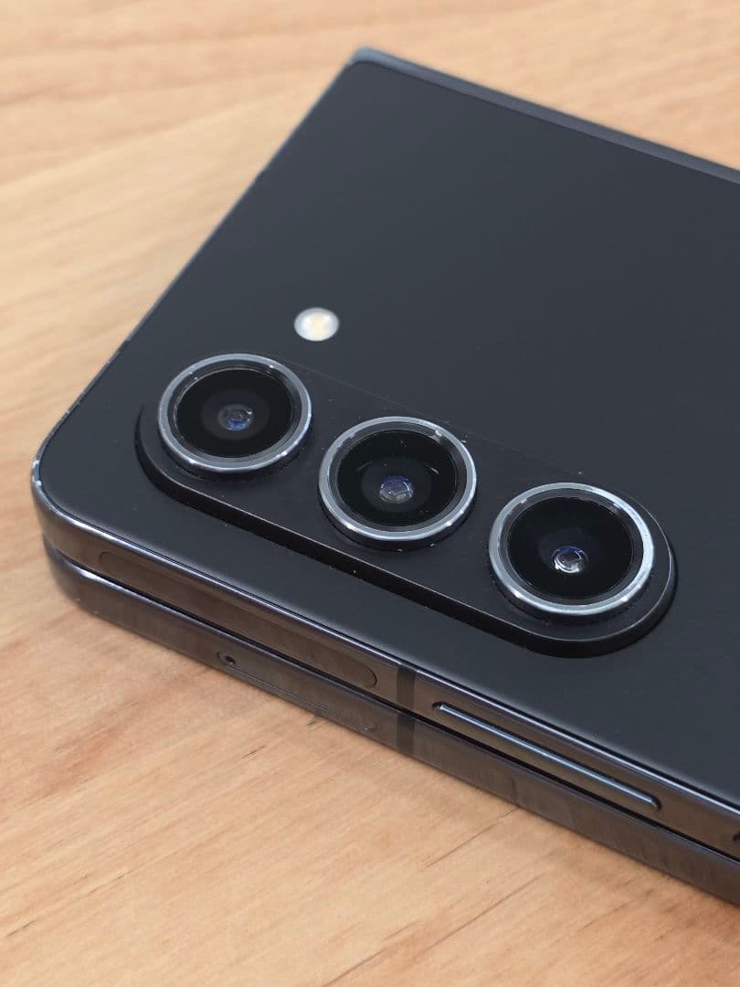 【ポチタ】国内版Galaxy Z fold 5 SCG22 512GB