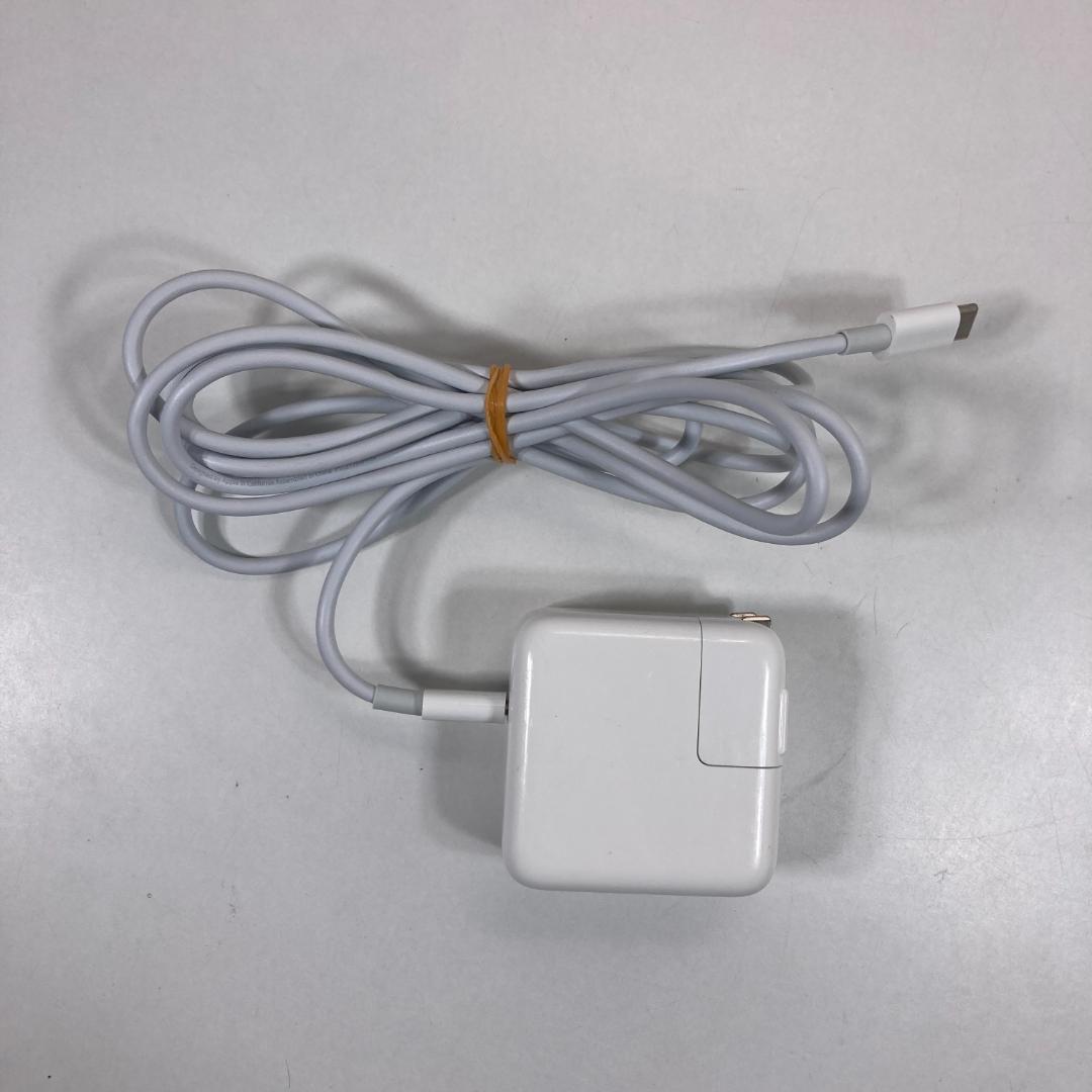 Apple MacBook Air M1 ノートパソコン （A20）