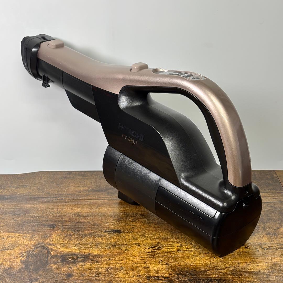 【HITACHI 日立】コードレスクリーナー PV-BFL1 動作良好