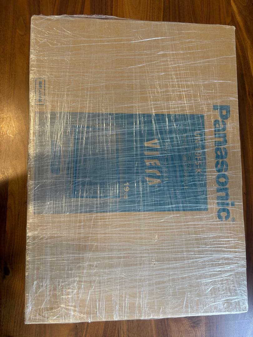 ポータブルテレビ UN-19F5-K 2016年製