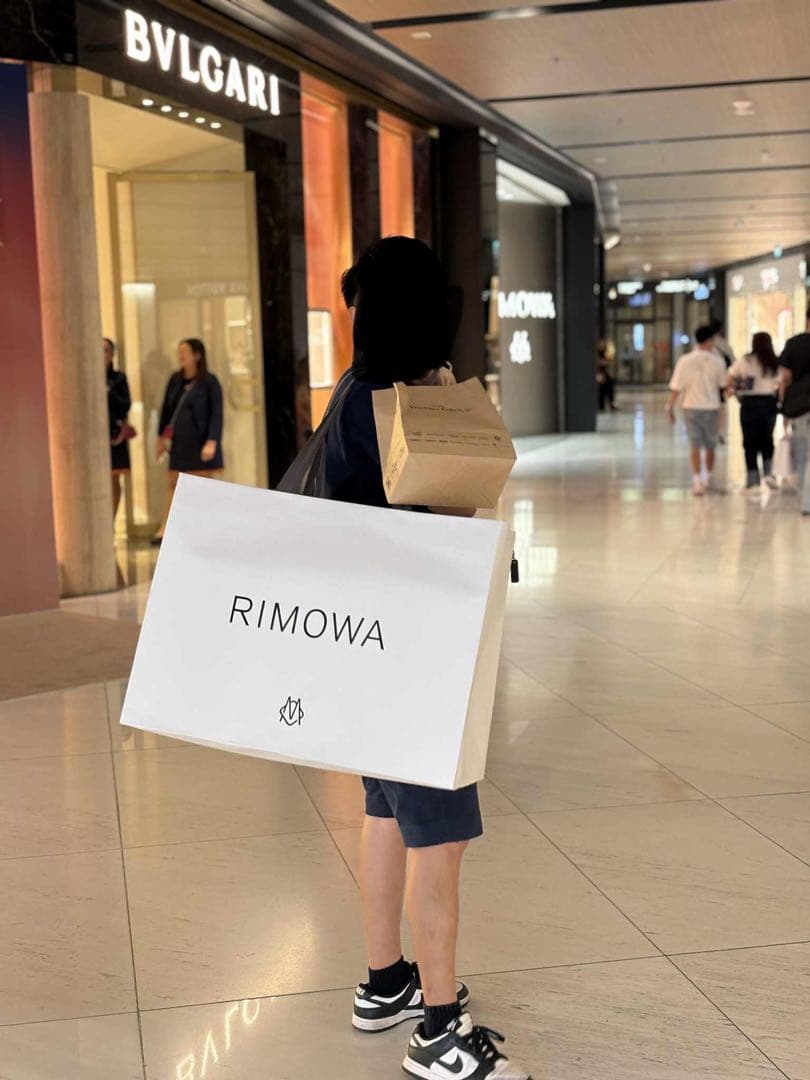 [RIMOWA] リモワ エッセンシャル キャビンサイズ ラゲッジ（グリーン）