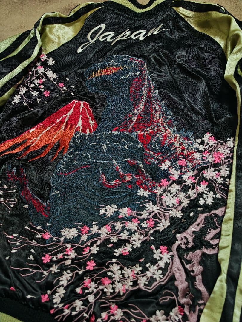 スカジャン 美品 TEN STRIKE 日本 限定 ゴジラ レーヨン 2面用