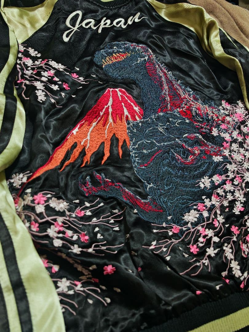 スカジャン 美品 TEN STRIKE 日本 限定 ゴジラ レーヨン 2面用