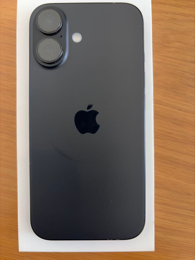 iPhone16 simフリー128G ブラック