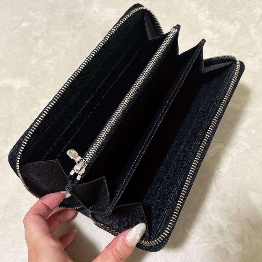 や*だ様 ルイヴィトン ジッピーウォレット エピノワール レザー 長財布