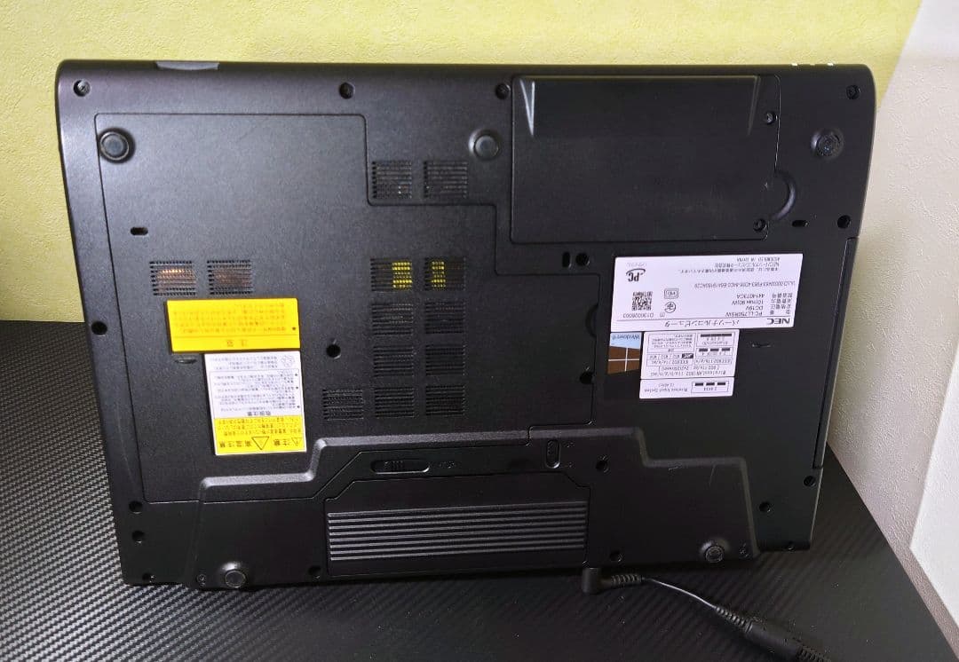 16GBCore i7タッチパネル　SSD512GB　Win11　Office