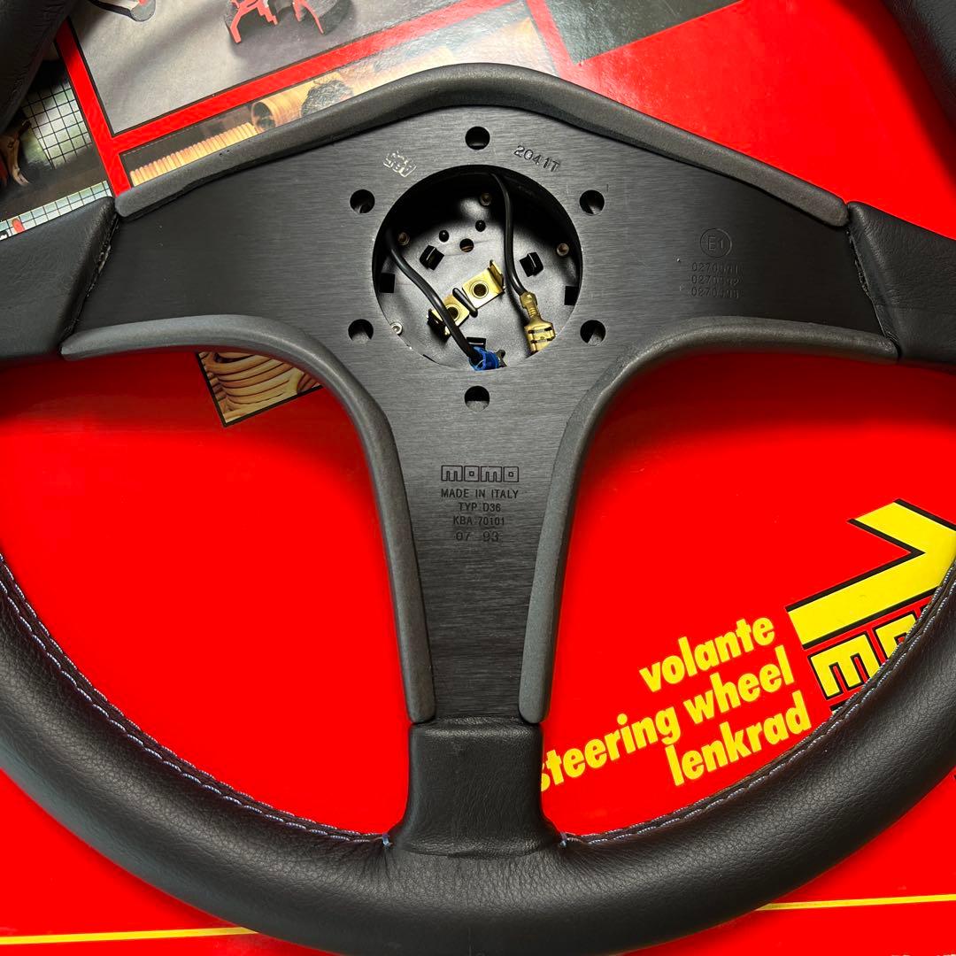 MOMO Prodrive ステアリングホイール 本体