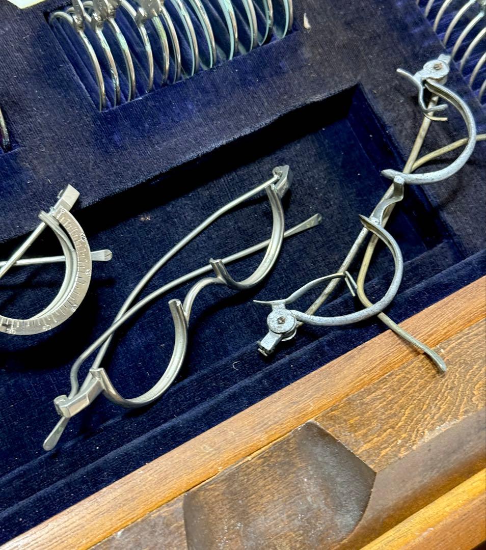 希少 流通無し アンティーク 試験 検眼 トライアルレンズセット