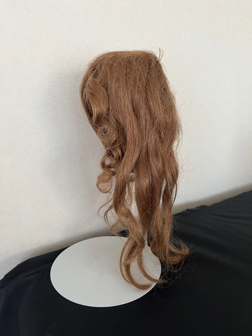 ▪️アンティーク▪️ドールウィッグ▪️ブラウン▪️大きなドール向き　人毛