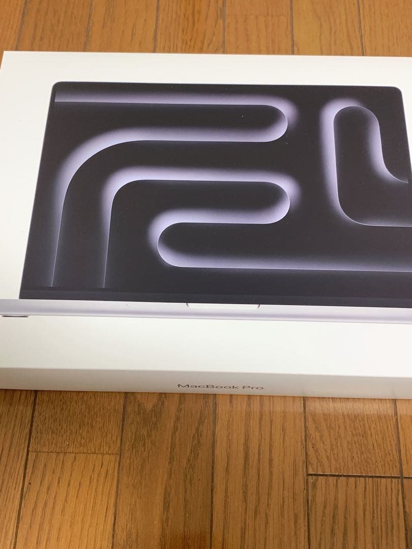 MacBook Pro16インチ　本体