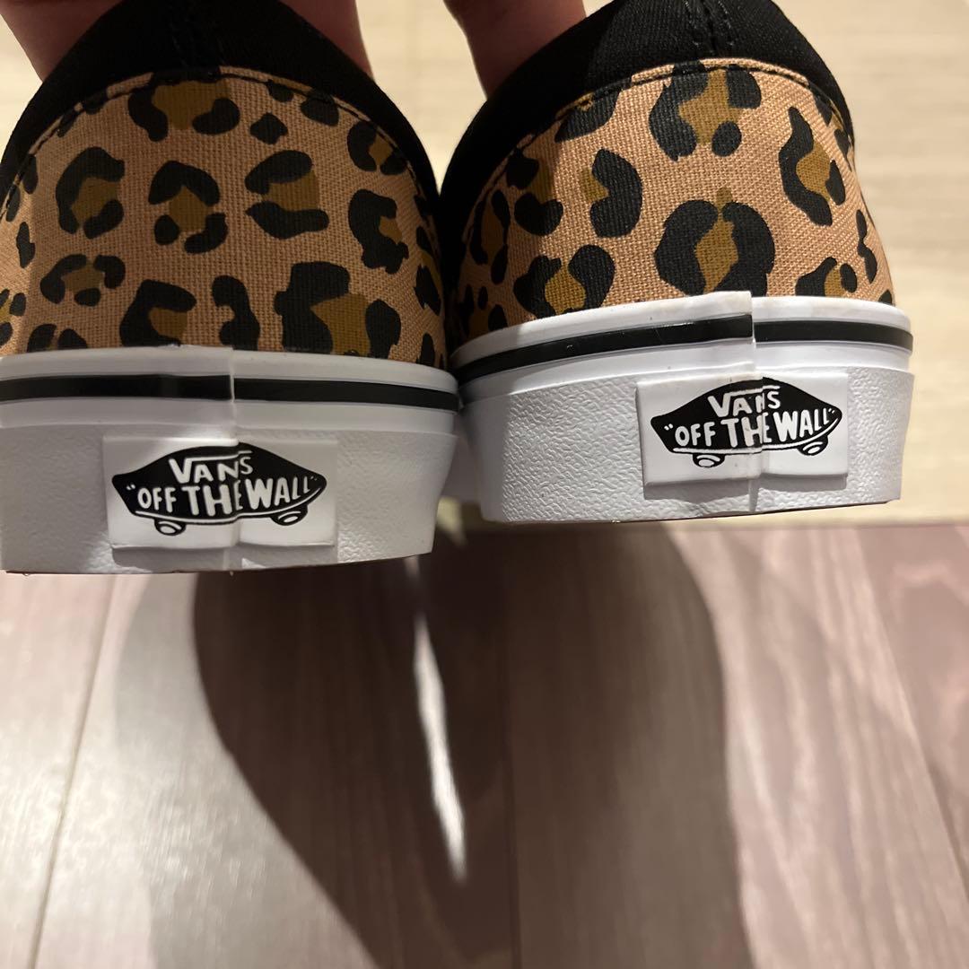 新品⭐︎VANS バンズ　スリッポン　レオパード豹柄