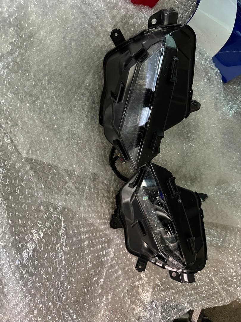 cbr1000rr-r純正ヘッドライト