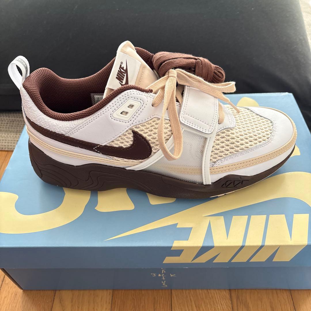 NIKE Travis Scott × Nike Zoom Field Jaxx