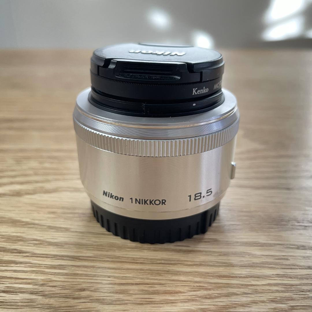 NIKON 1 J5 ダブルレンズキット+望遠ズーム+レザージャケット+おまけ付