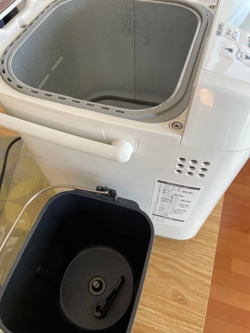 パナソニックホームベーカリー SD-MB1予約機能付き ホワイト