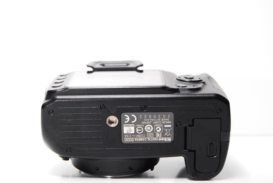 ⭐️コスパ重視⭐️Nikon D3000 デジタル一眼レフ　入門機としておすすめ