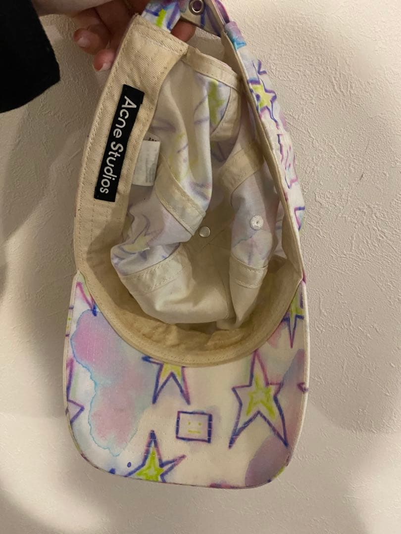 acnestudiosキャップ