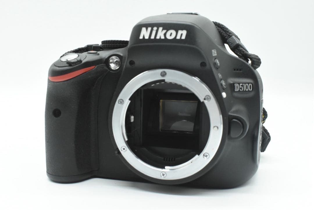 ▪️ほぼ新品▪️ニコンNikon D5100 レンズキットS数540回
