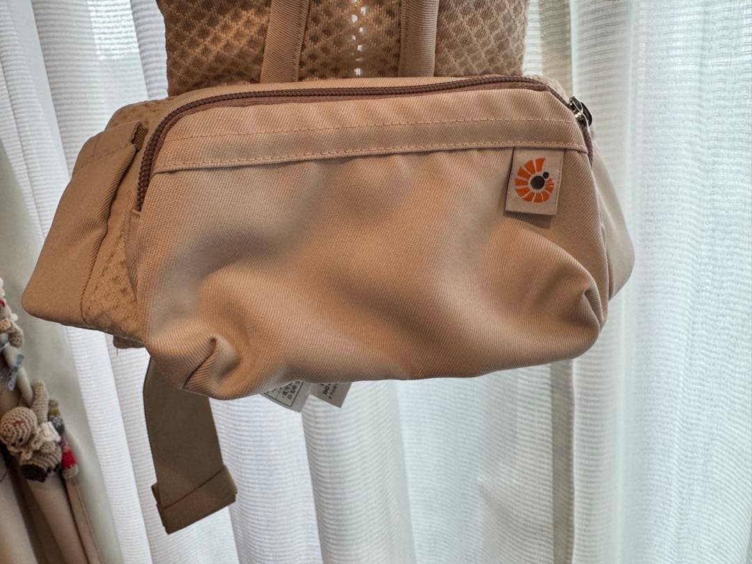 Ergobaby OMNI Breeze ベージュ 抱っこ紐