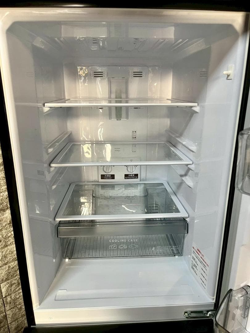 大阪送料無料★3か月保障★冷蔵庫★2021年★MR-P15EF-KK★R-131