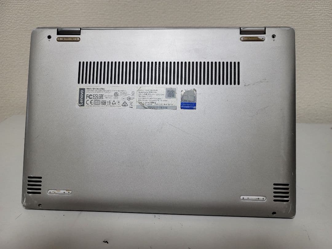 lenovo YOGA 720-12IKB タッチパネル対応2in1