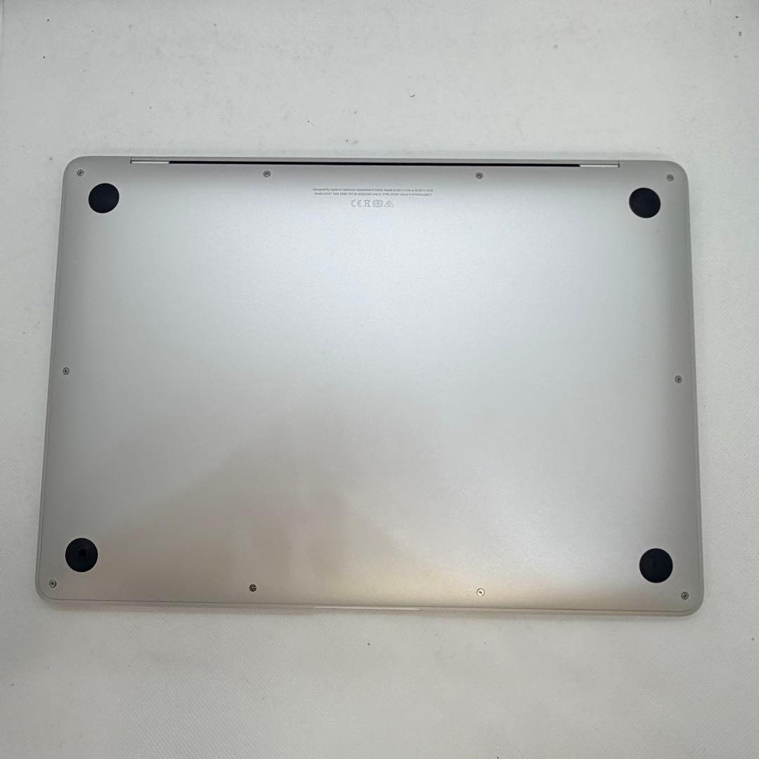 MacBook Air M1 (A2337) 8GB/256GB シルバー