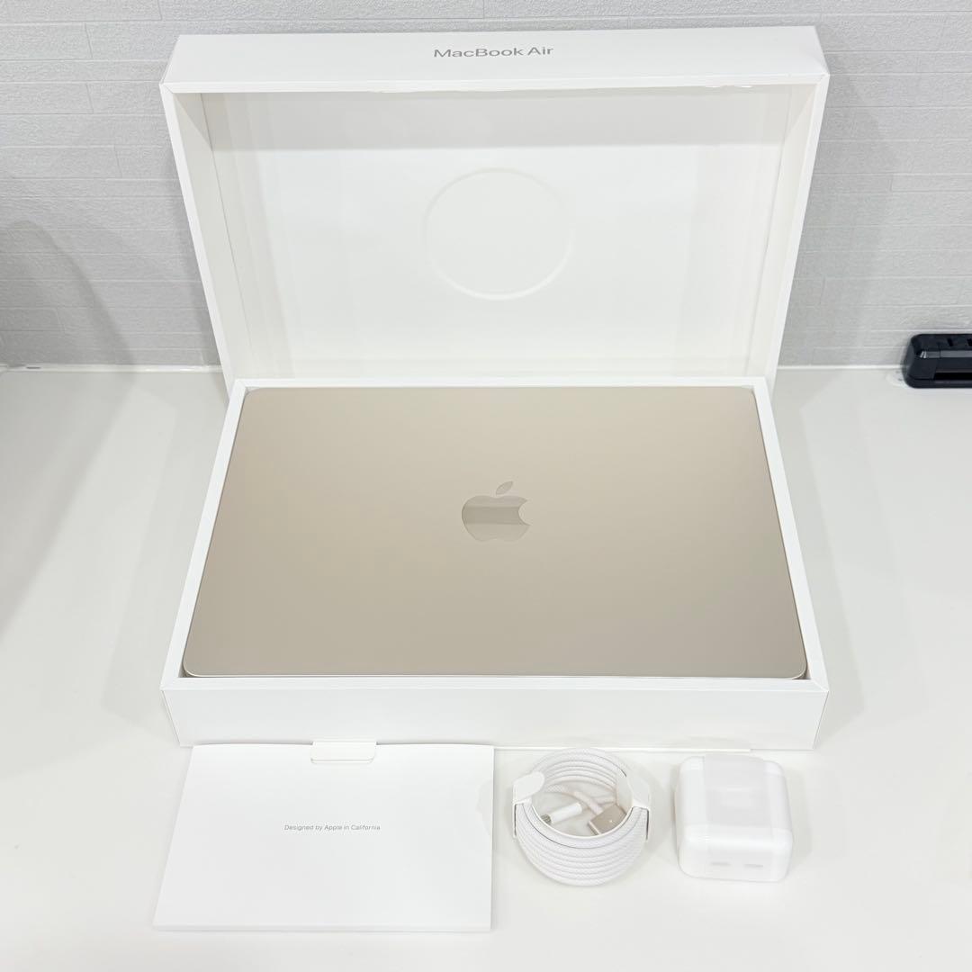 【極美品】MacBook Air M3 13インチ 16G 1TB 充電44回