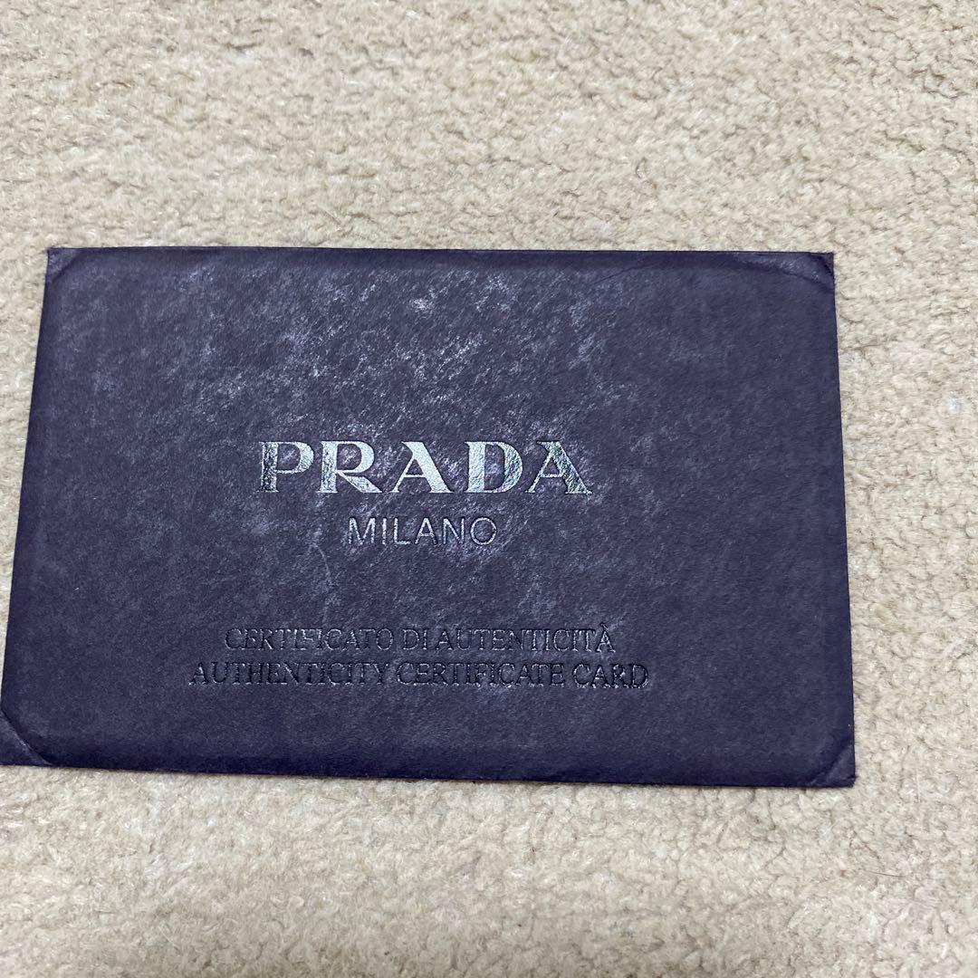 PRADA ブラック ショルダーバッグ