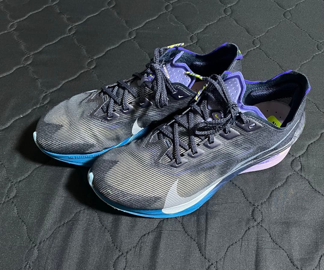 ナイキ ヴェイパーフライ4 25.5センチ