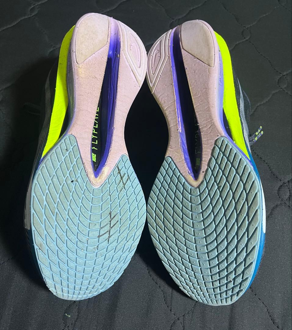 ナイキ ヴェイパーフライ4 25.5センチ