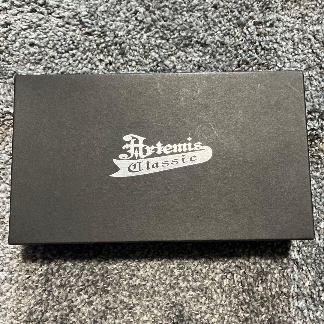 Artemis Classic パープル 長財布