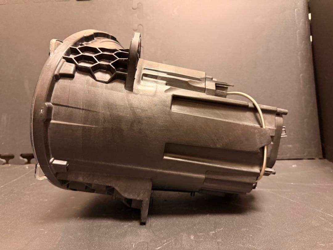 メルセデスベンツ W463A Gクラス 純正右ヘッドライト