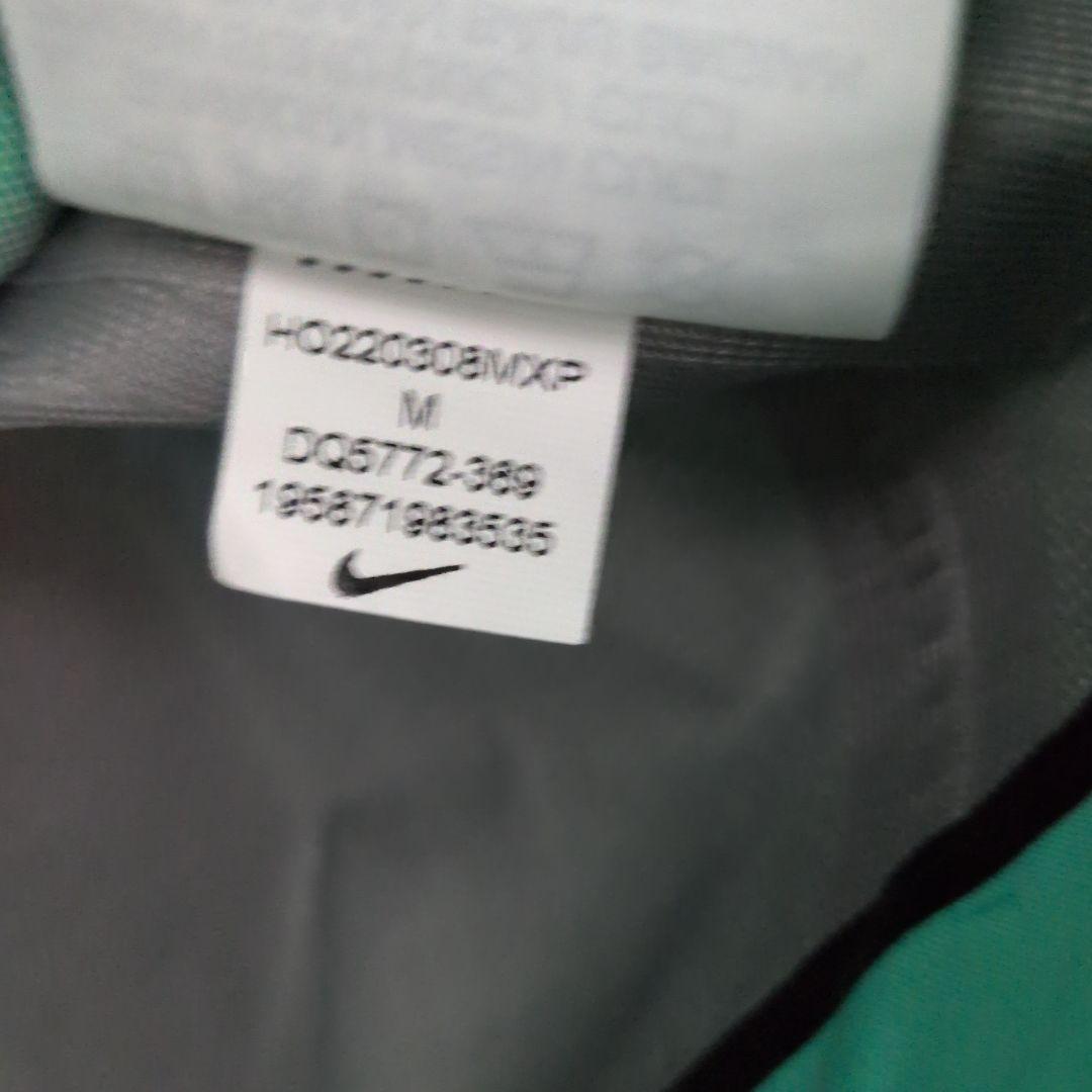 ナイキ ACG ゴアテックスジャケット ティファニー