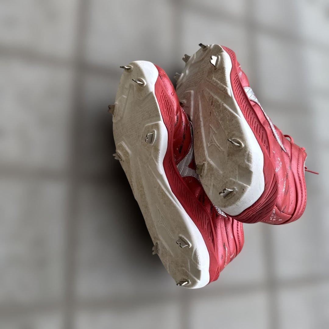 クッションレボプロ　ミズノプロ　ミドルカット