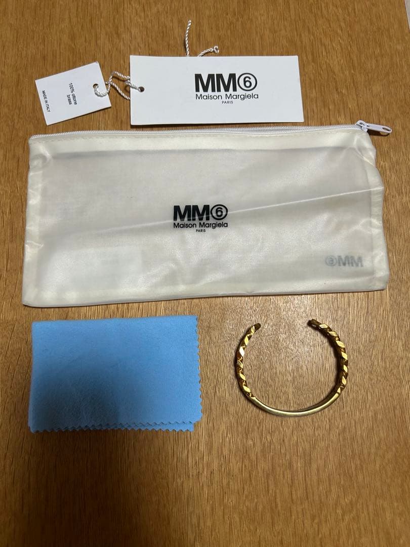 マルタンマルジェラ MM6 ブレスレット バングル ゴールド