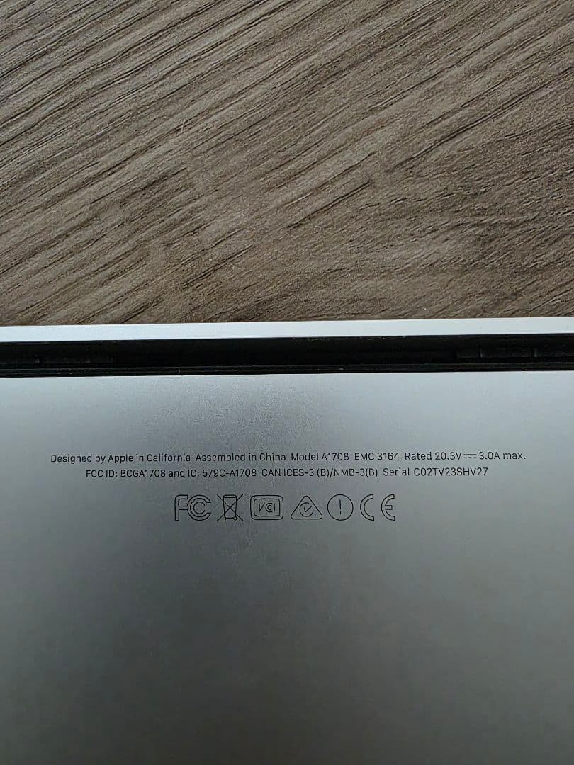 ジャンク　Apple MacBook A1708 シルバー