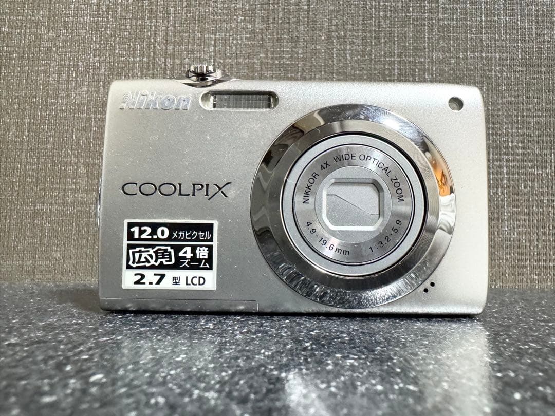 Nikon COOLPIX S3000 シルバー 動作確認済み 付属品多数