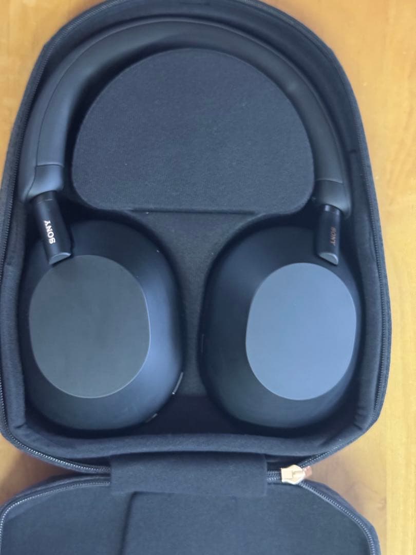 ヘッドホン SONY WH-1000XM5 BLACK