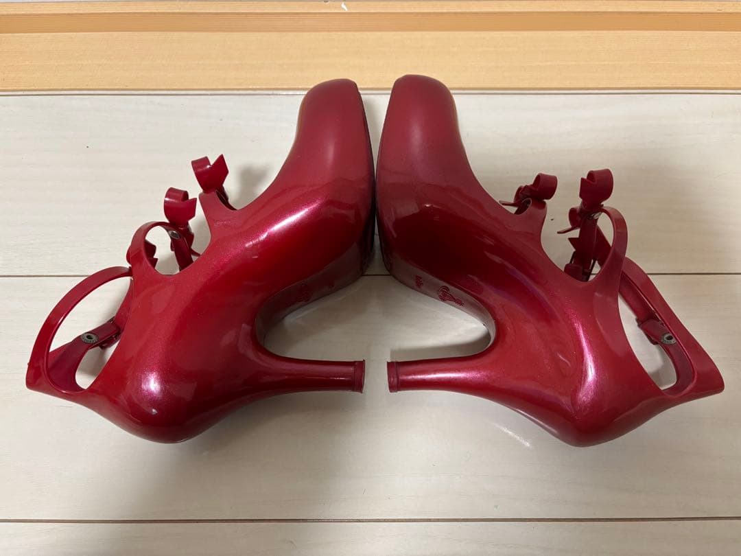 ヴィヴィアンウエストウッド メリッサコラボ　3連ストラップパンプス　赤