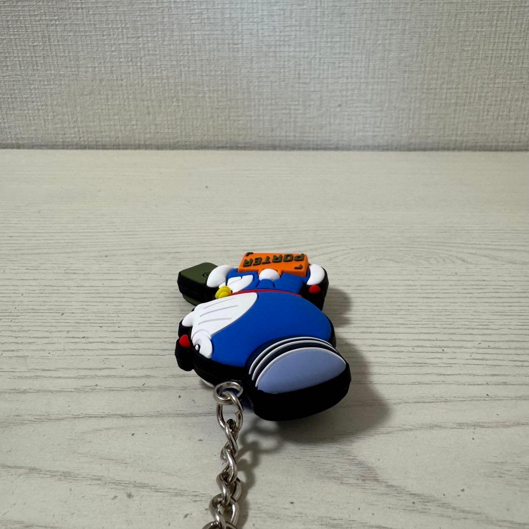 【完売品】【新品】ドラえもん x PORTER ポーター　キーホルダー　オレンジ