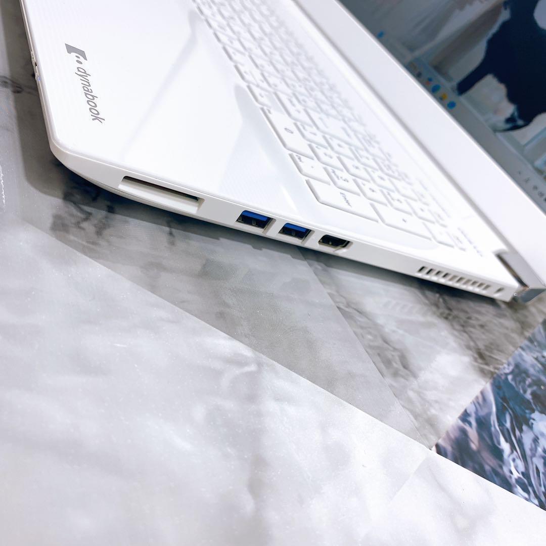 美品✨スノーホワイト✨新品SSD512GB✨カメラ・オフィス付✨ノートパソコン