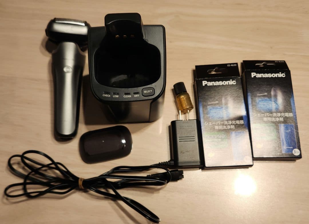 Panasonic ラムダッシュ　PRO　ES-L570W