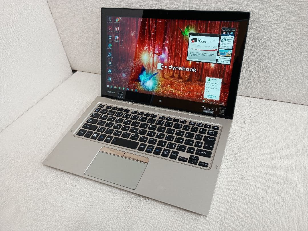 TOSHIBA 2-in-1 タブレットノートPC PR82PGQ-NHA