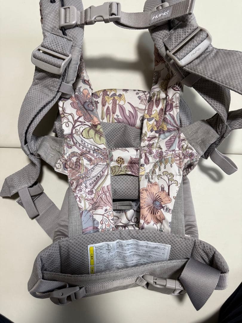 NUNA CUDL clik ファンタジーランド