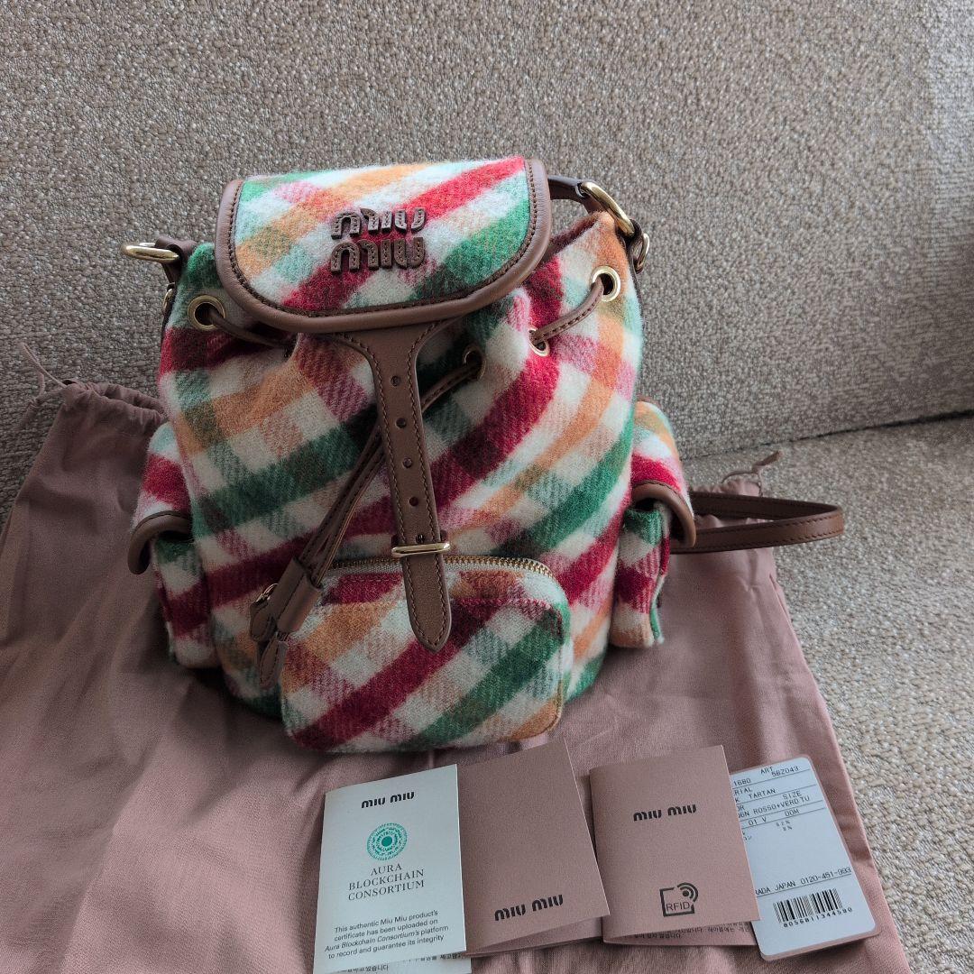 新品同様　ミュウミュウ限定チェック柄バックパック　リュック　ショルダーバッグ