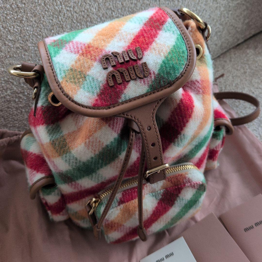 新品同様　ミュウミュウ限定チェック柄バックパック　リュック　ショルダーバッグ