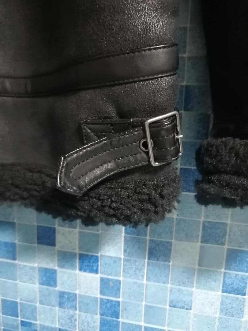 【新品 黒】即完売 Alpha B-3 ボアフリース レザー ムートンジャケット