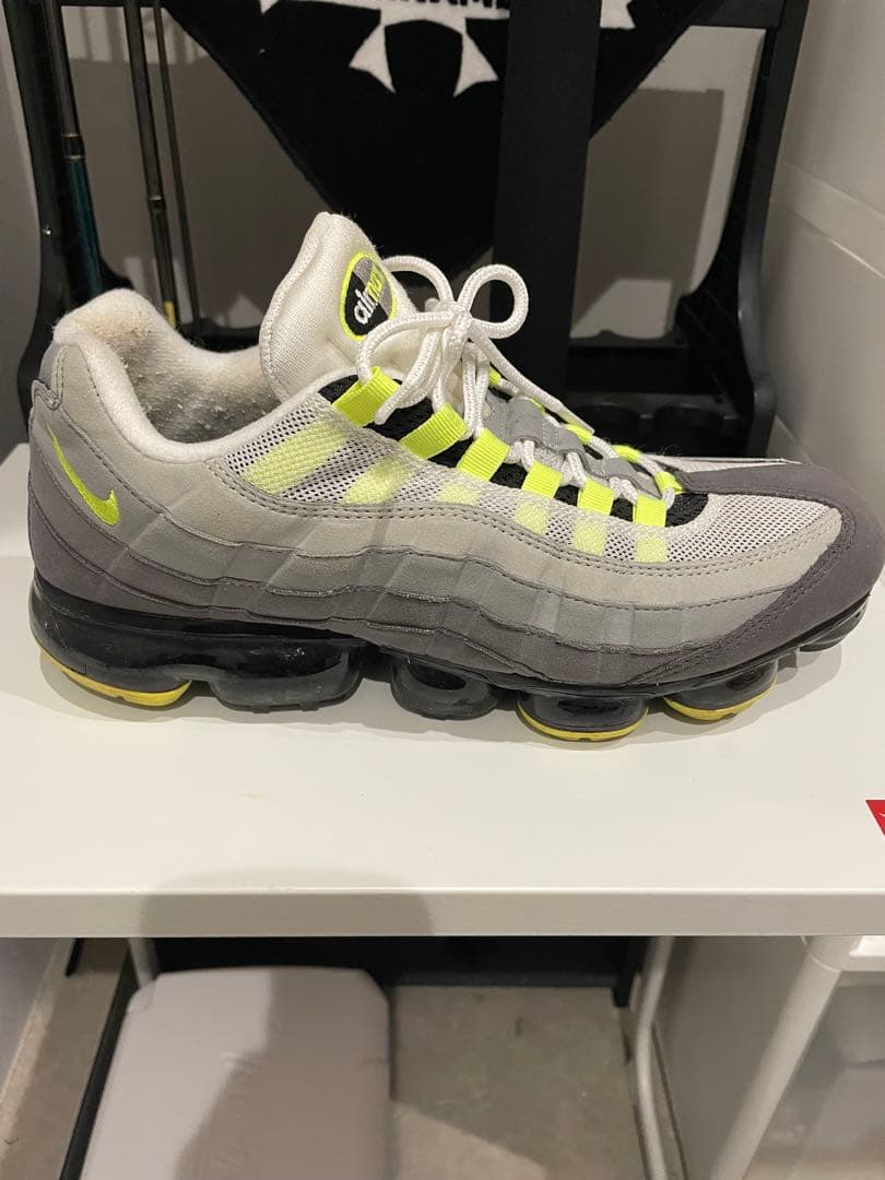 NIKE AIR VAPOR MAX 95 NEON イエロー グラデーション