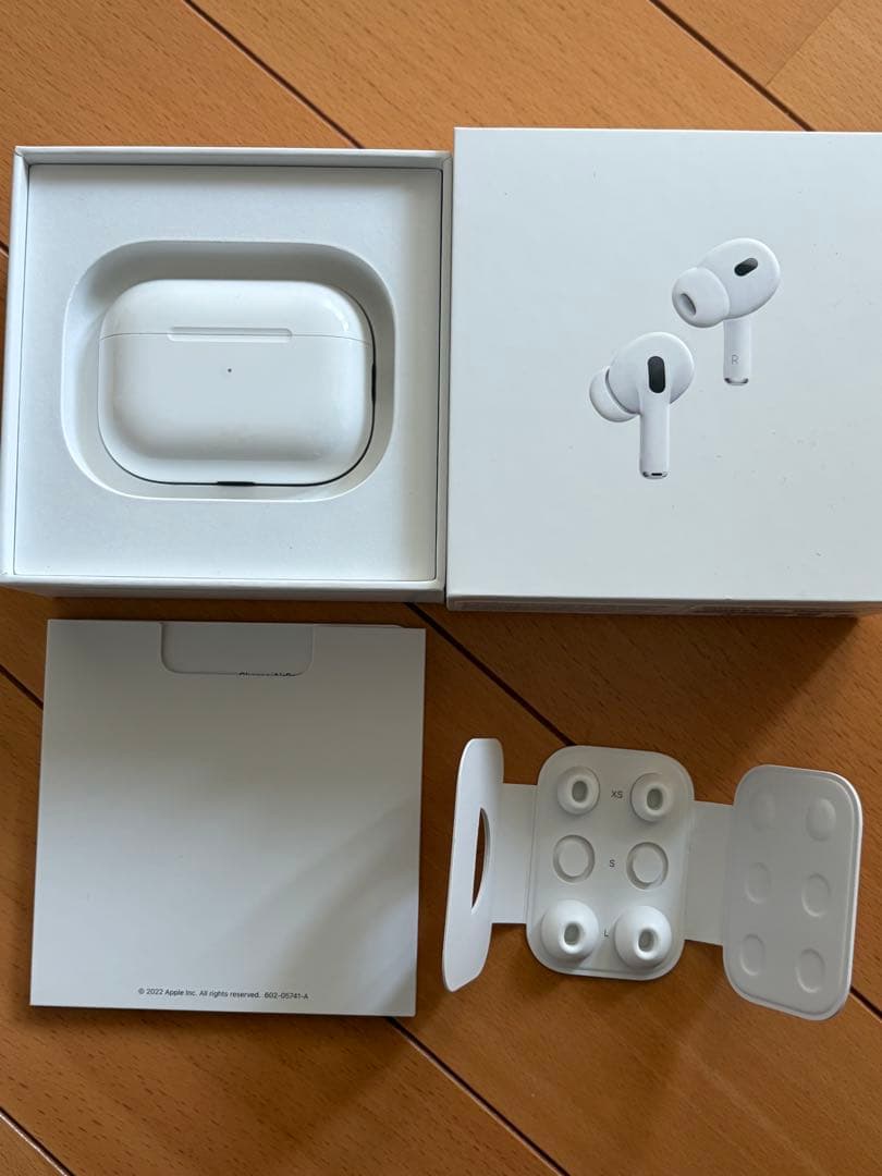 【箱付き】AirPods pro 第2世代 lightning