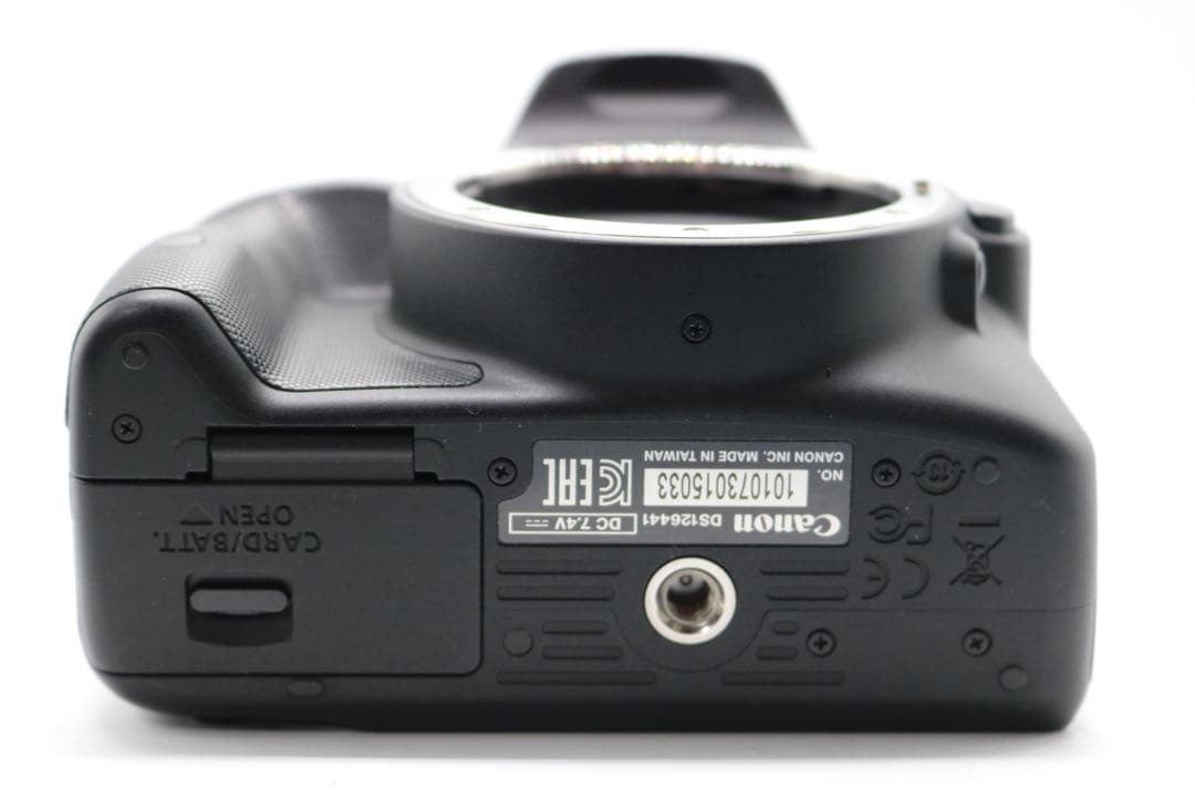 超美品 【Canon EOS Kiss X7 ダブルレンズセット】 箱付き